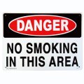 アメリカン雑貨 看板 プラスチックサインボード 危険ここは禁煙 Danger No Smoking In This Area CA-06