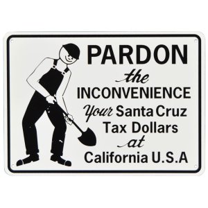 画像: アメリカン雑貨 看板 プラスチックサインボード 工事中の為、ご迷惑おかけします CA-63