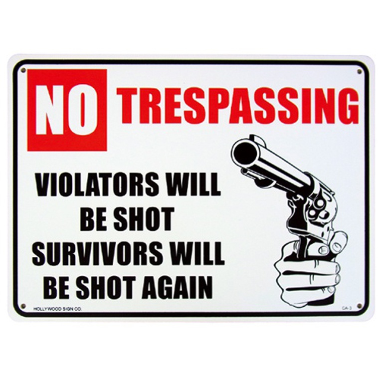 画像1: アメリカン雑貨 看板 プラスチックサインボード No Trespassimg Violators Will Be Shot CA-03